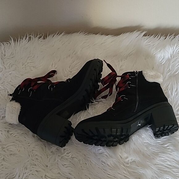 Jellypop Black Lace Front Boots - Picture 11 of 12